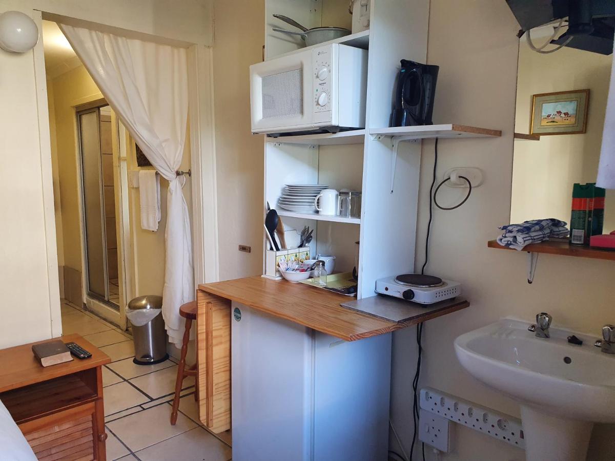 Lakeside Accommodation Knysna Ngoại thất bức ảnh