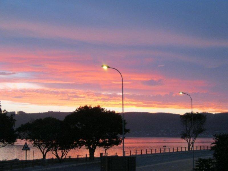 Lakeside Accommodation Knysna Ngoại thất bức ảnh